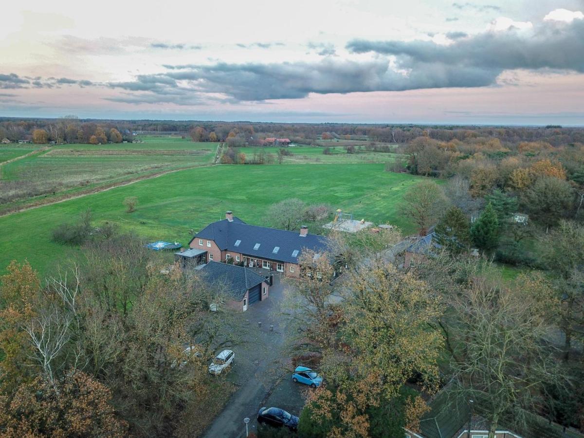 Lodge Slabroek Uden Buitenkant foto