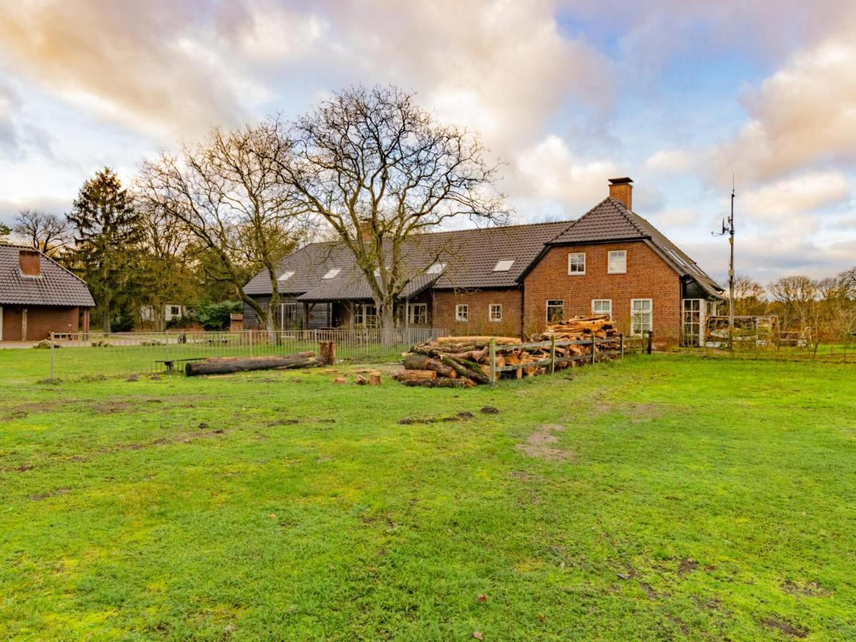 Lodge Slabroek Uden Buitenkant foto